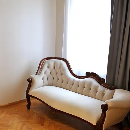 Guest house Safrano Palace 3*