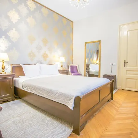 Guest house Safrano Palace Brasov