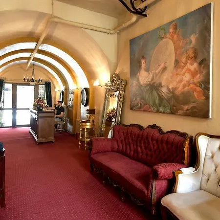 Safrano Palace بيت ضيافة 3*
